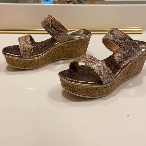 HP❤️Love and Liberty cork wedge sandals. Size 38 (8). Tan, brown, and black. NWB - Picture 3 of 8